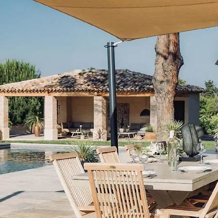 Villa Vanades *